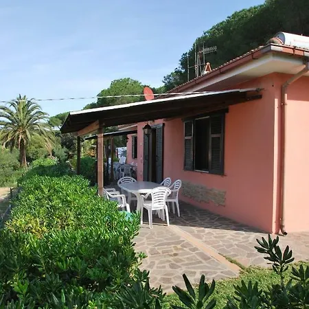 Graziosa Villetta Di Naregno A 400 Mt Dal Mare, Bel Giardino, Posto Auto E Aria Condizionata Capoliveri  Exterior photo